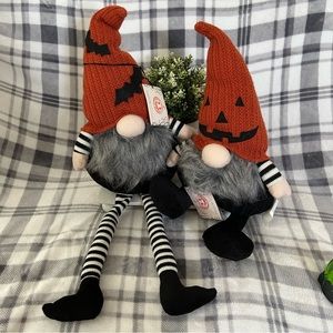 2 NWT Halloween Gnomes